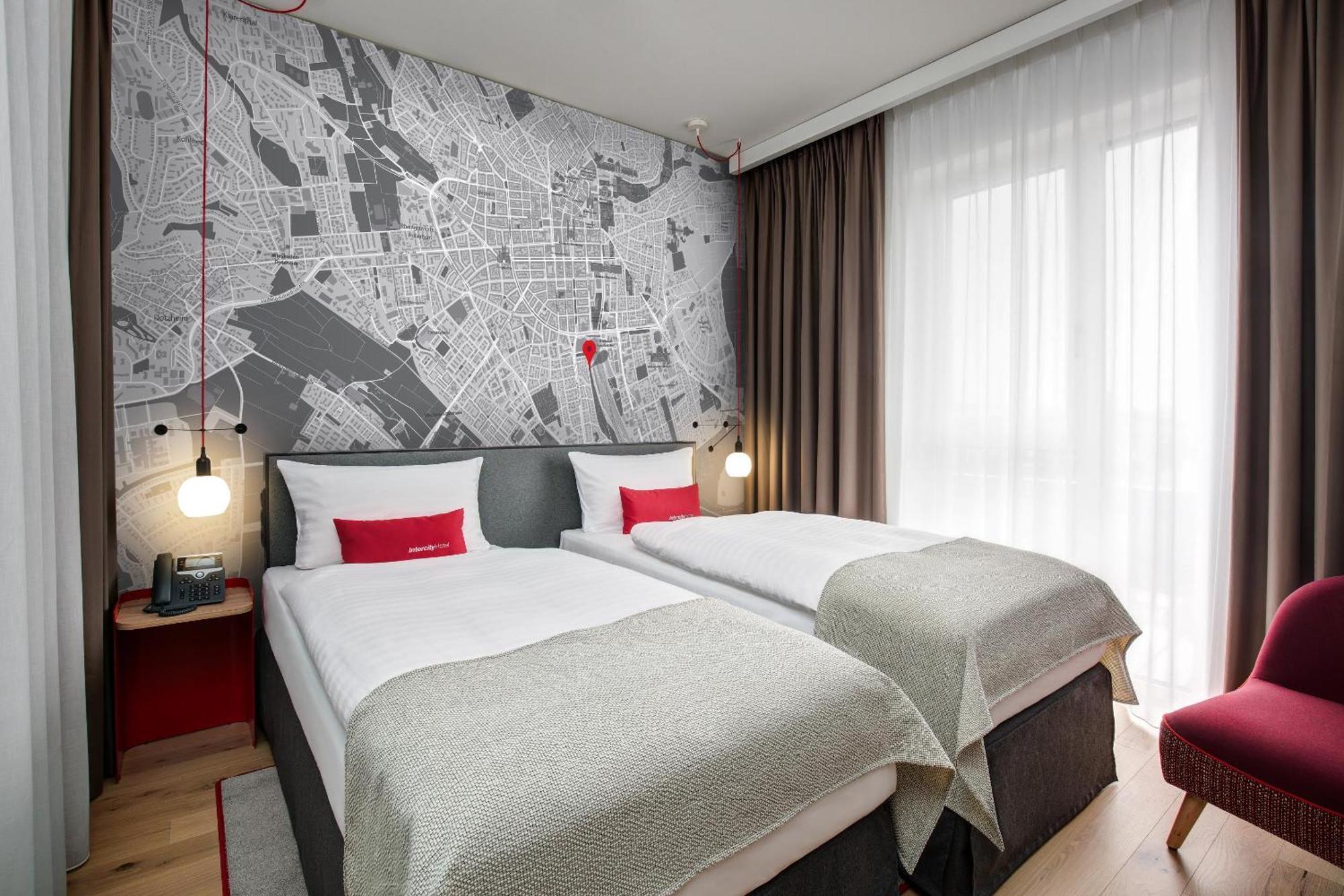Intercityhotel Wiesbaden Exterior foto
