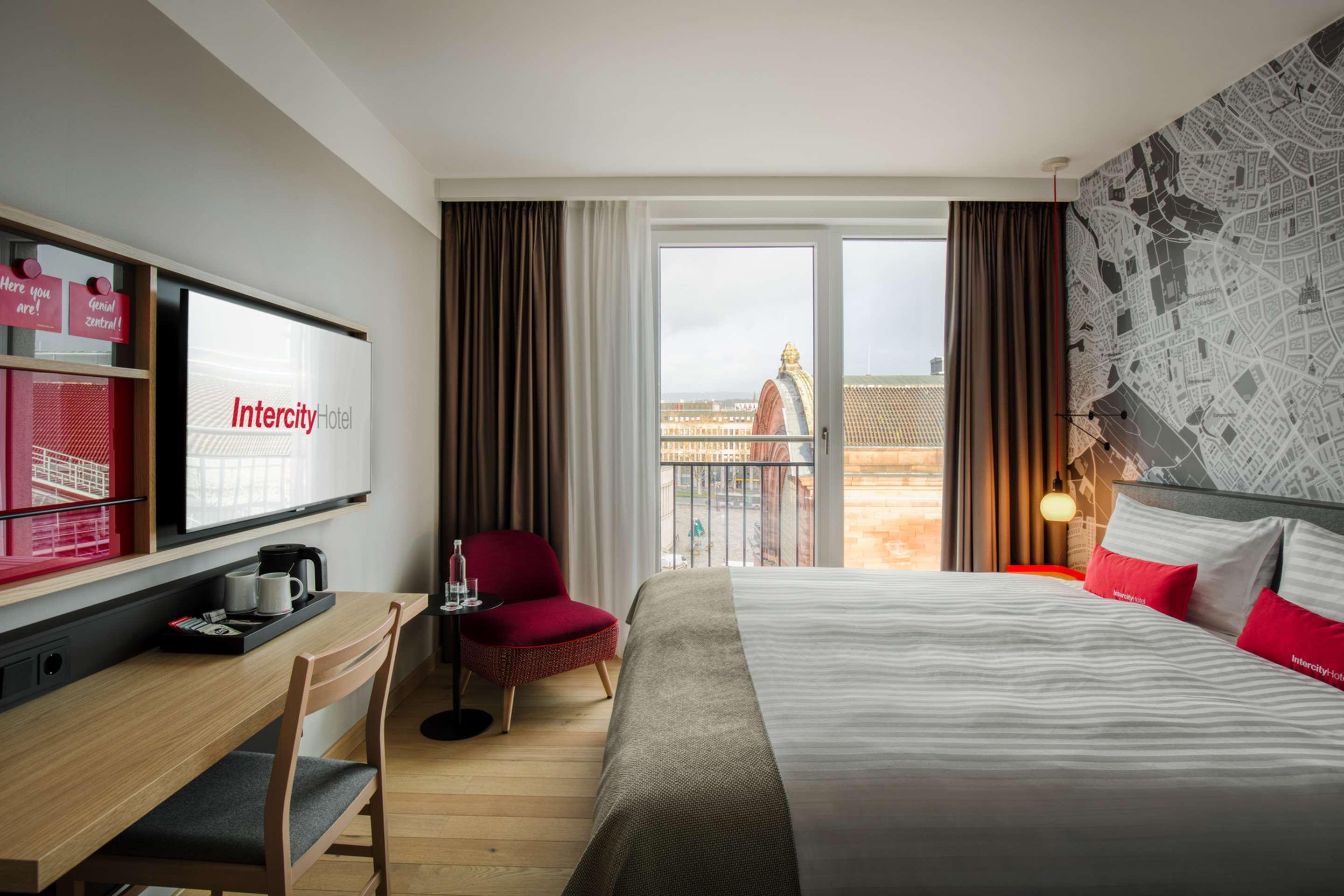 Intercityhotel Wiesbaden Exterior foto