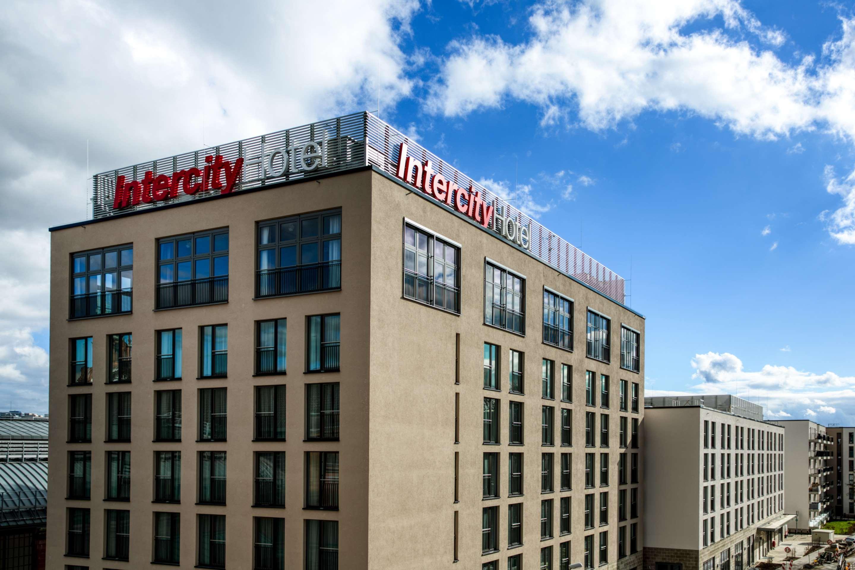 Intercityhotel Wiesbaden Exterior foto